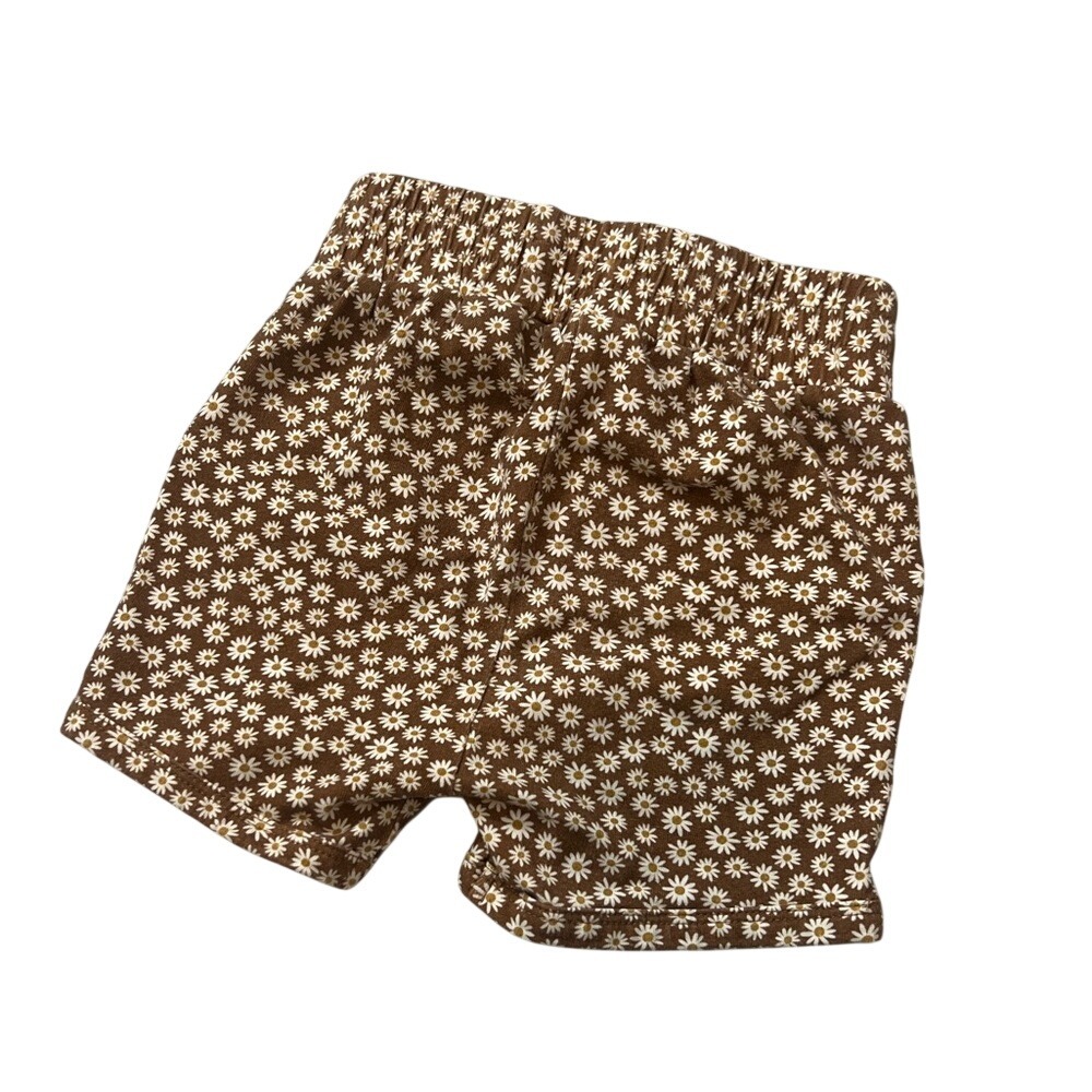 Shop Sova Floral Shorts - Picture 2 of 4